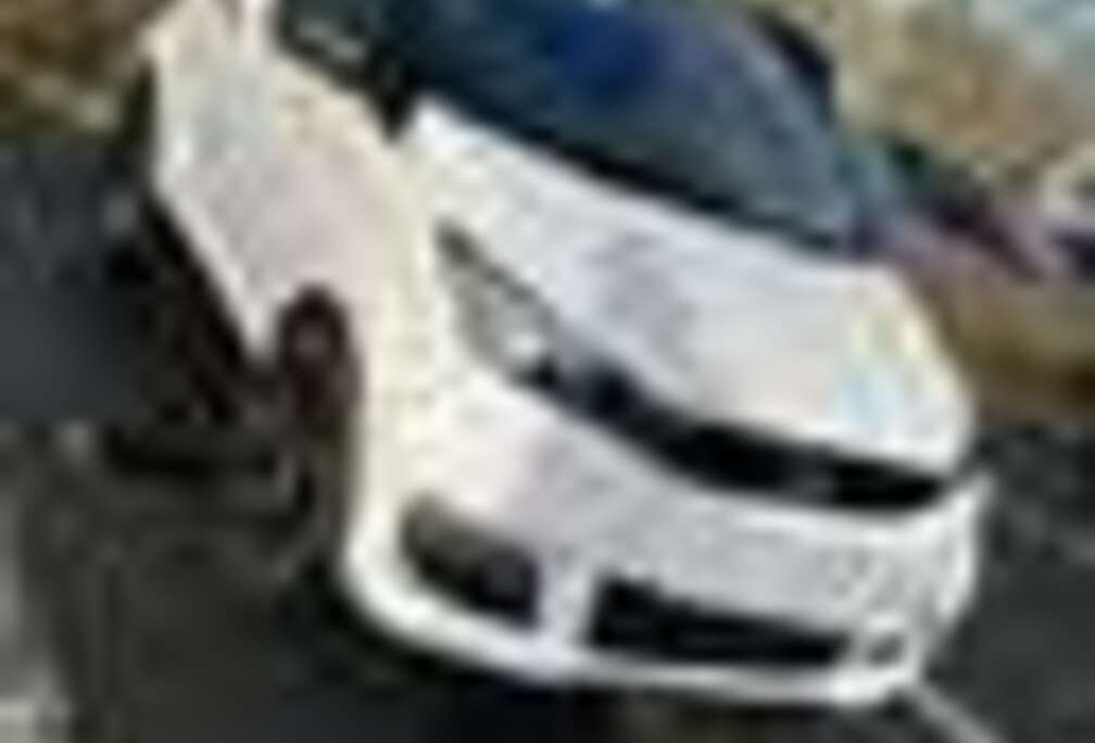 Aixam Kubota Z402 - 2 cilinders in lijn, 4-takt diesel.