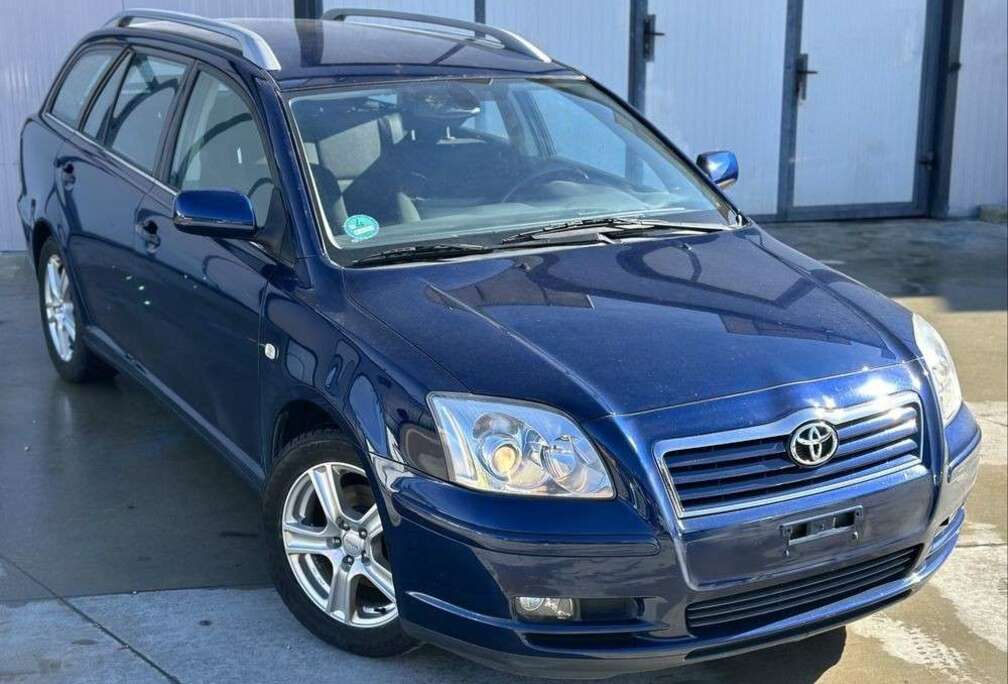 Toyota 1.8i VVT-i 16v Linea Terra