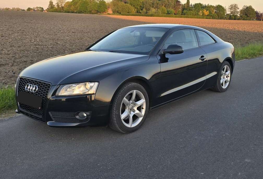 Audi Coupé 2.0 TDi S line Start/Stop DPF