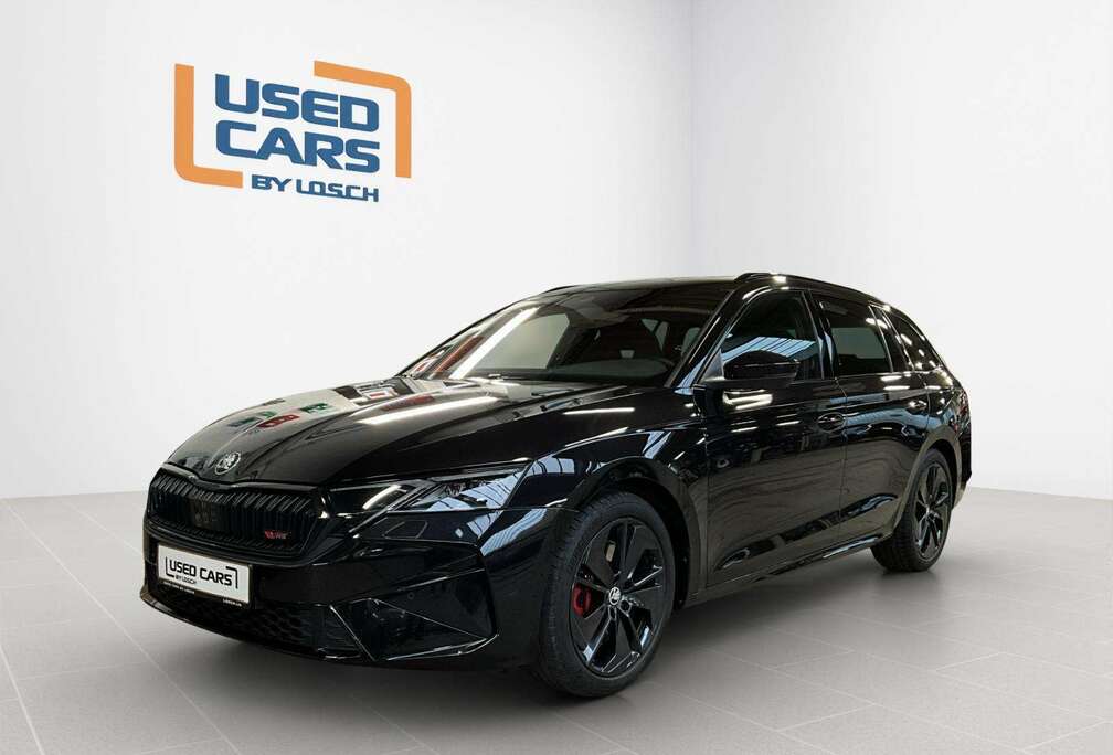 Skoda RS+DSG+LED+NAVI+DIGI+