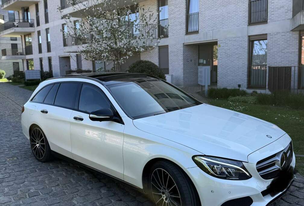 Mercedes-Benz e T 7G-TRONIC Exclusive