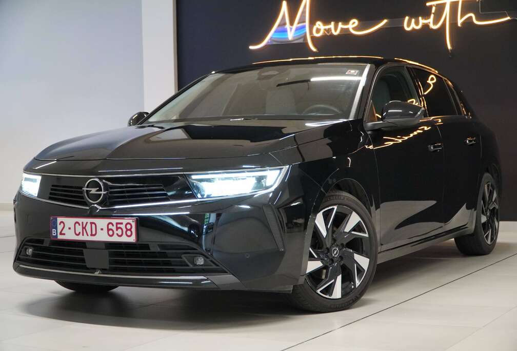 Opel Astra Sports Tourer 1.2 Turbo Elegance S/S
