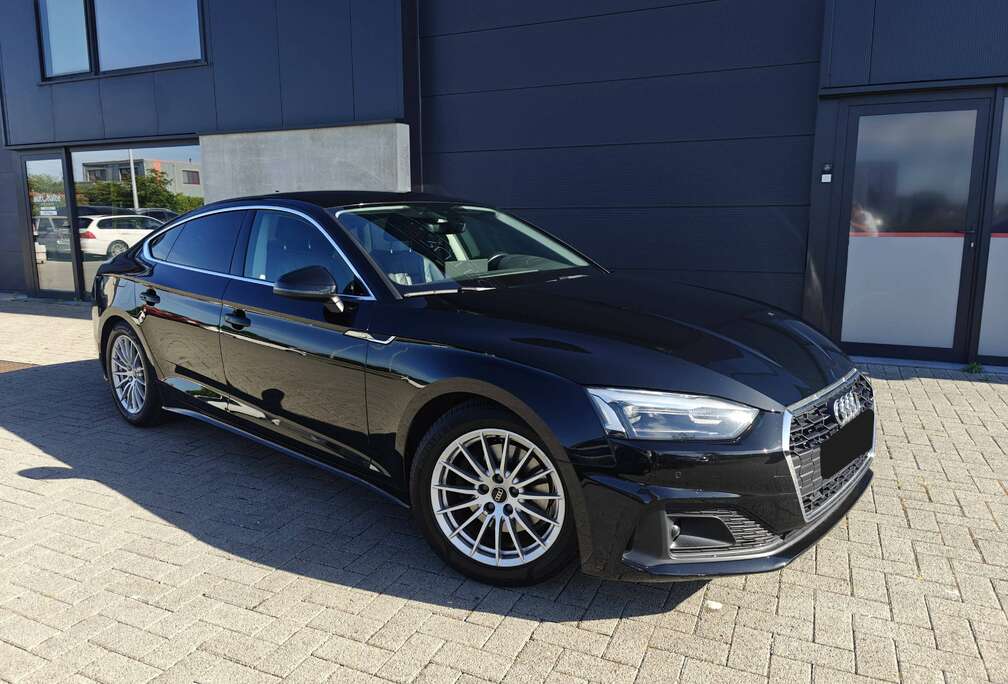 Audi A5 Sportback 35 TFSI -Automaat, LED, leder, trekhaak, full history