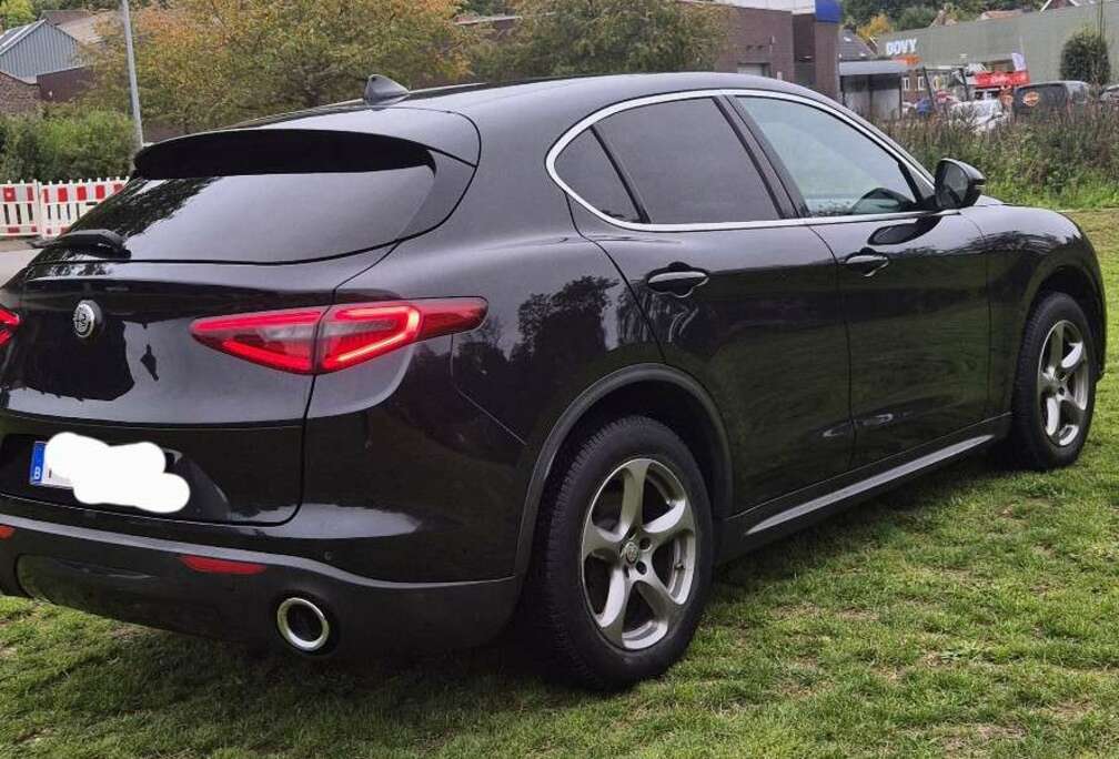 Alfa Romeo 2.0 T Q4 Super