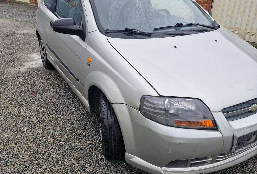 Chevrolet hatchback 1.2i 8v SE