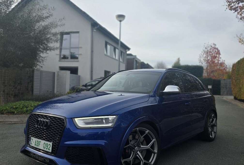 Audi 2.5 TFSI Quattro S tronic