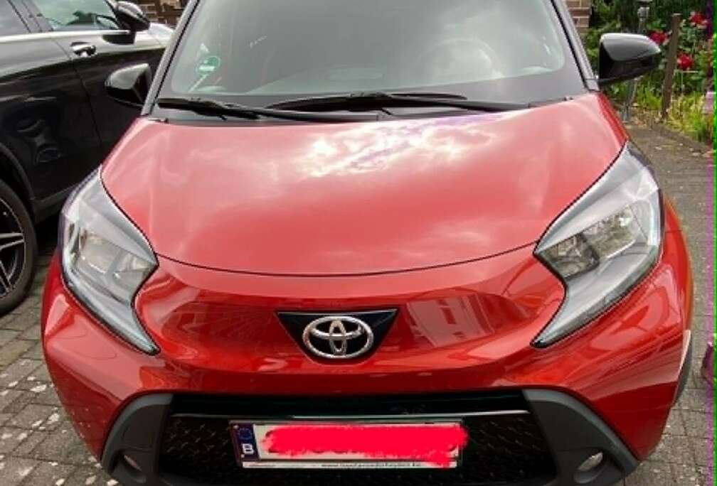 Toyota KGB70(H)