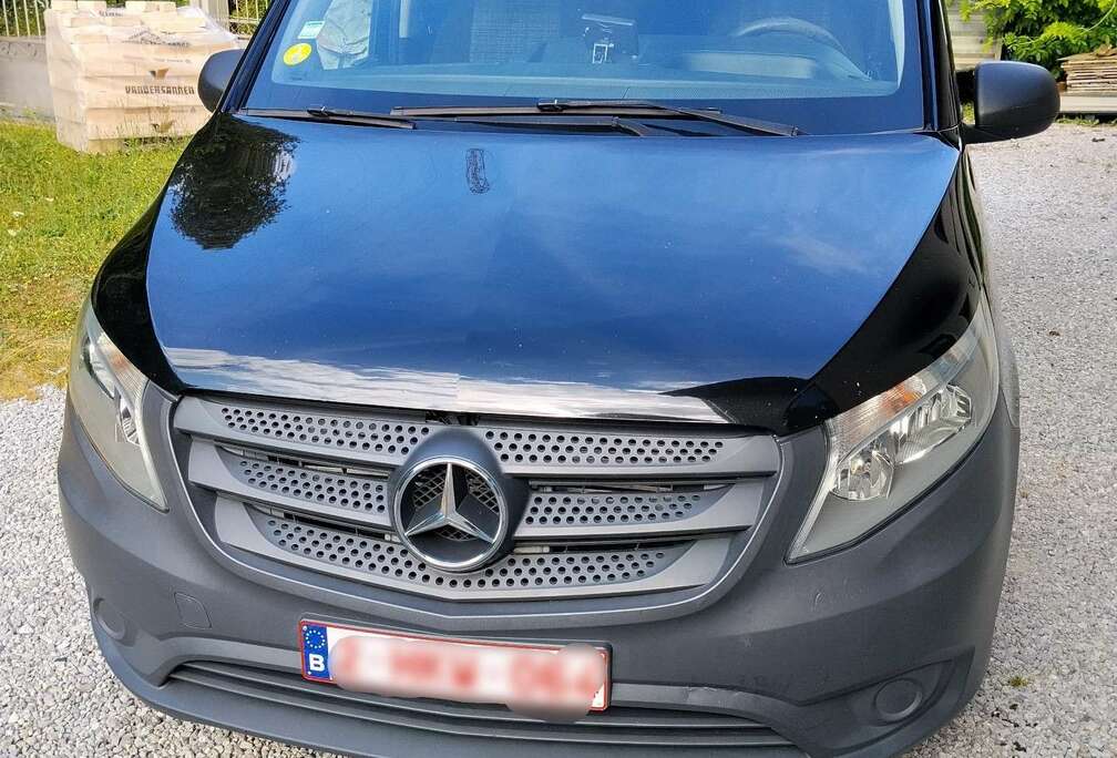 Mercedes-Benz 111 CDI LONG