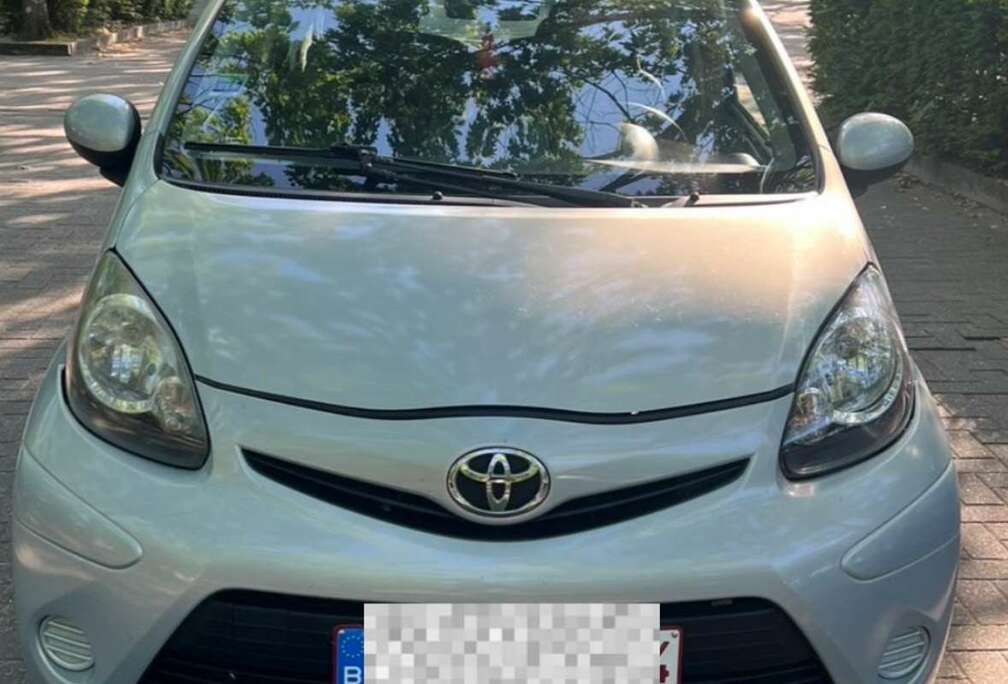 Toyota 1.0i VVT-i