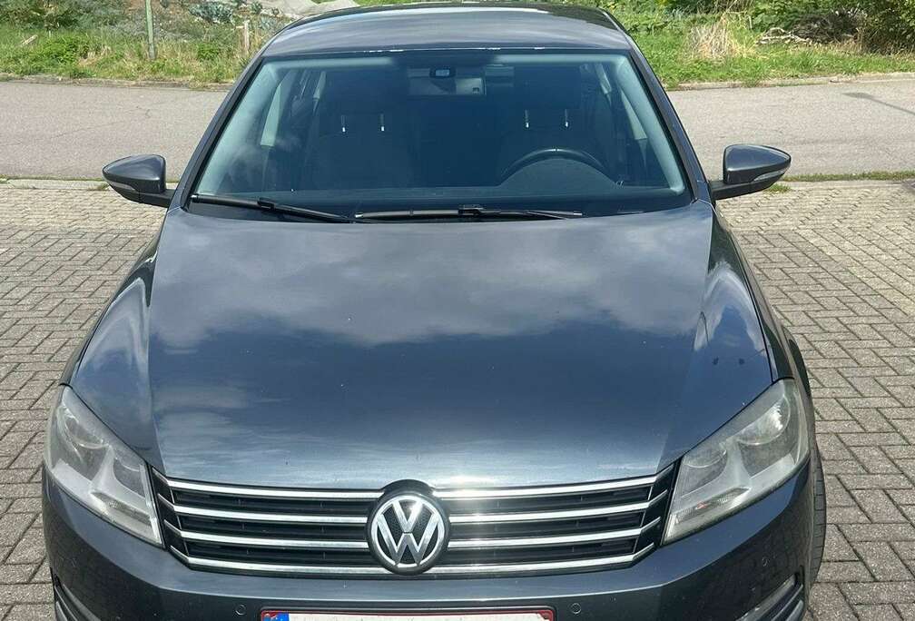 Volkswagen Passat 1.6 CR TDi Comfortline BMT