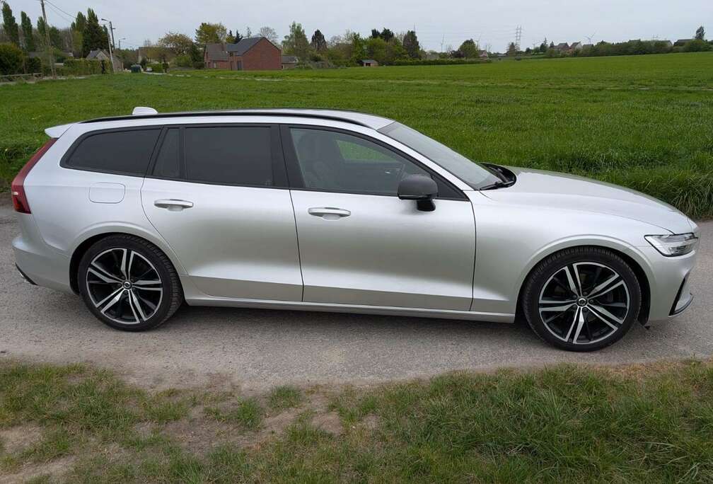 Volvo D4 190 ch Geartronic 8 R-Design