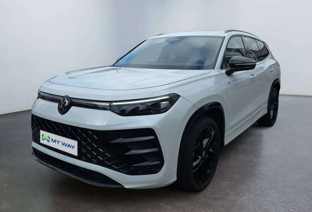 Volkswagen R-Line | 1.5 110cv | Led | Carplay | Toit Pano | Led