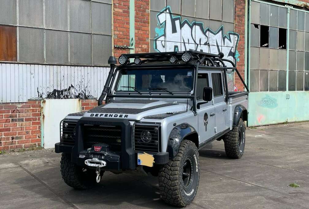 Land Rover 130 Crew Cab  2.4 TDCi