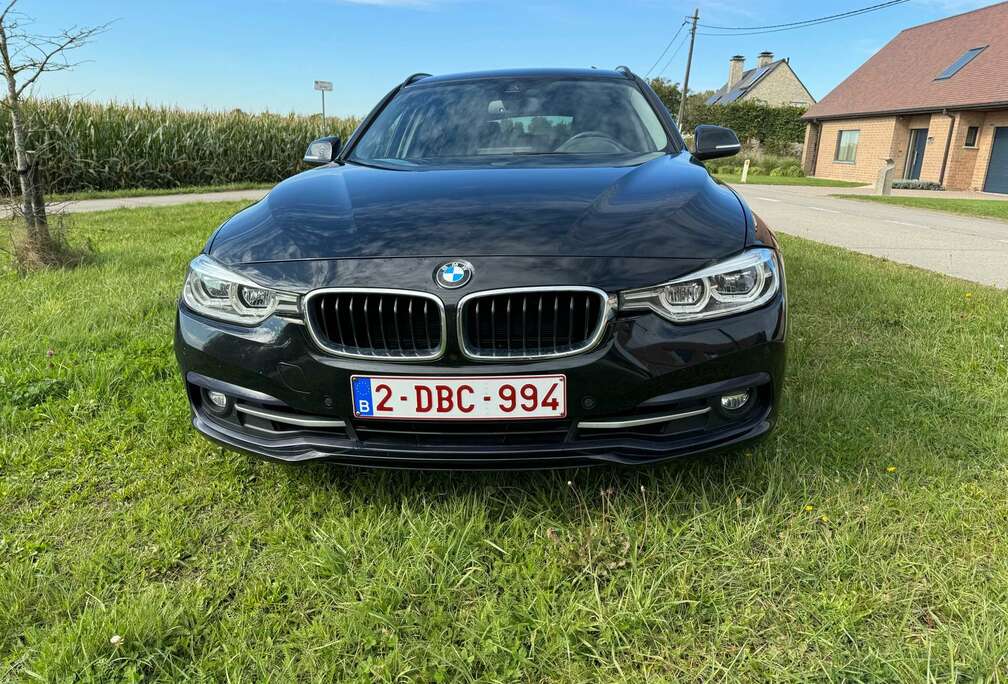 BMW 320i touring