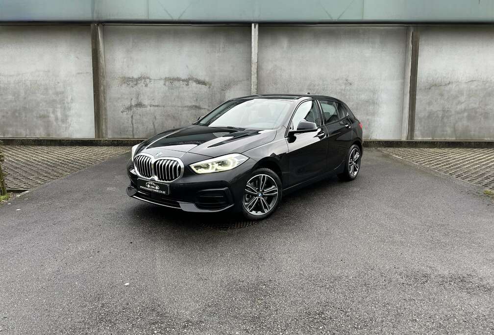 BMW 116iA Sportline Carplay Sfeerverlichting Camera