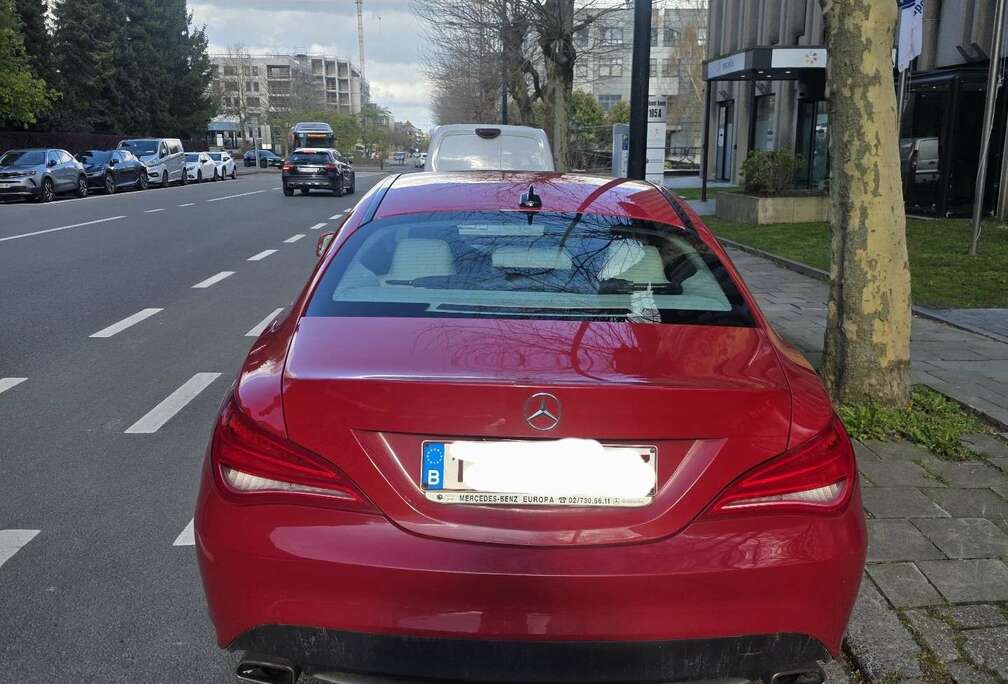 Mercedes-Benz CLA 180