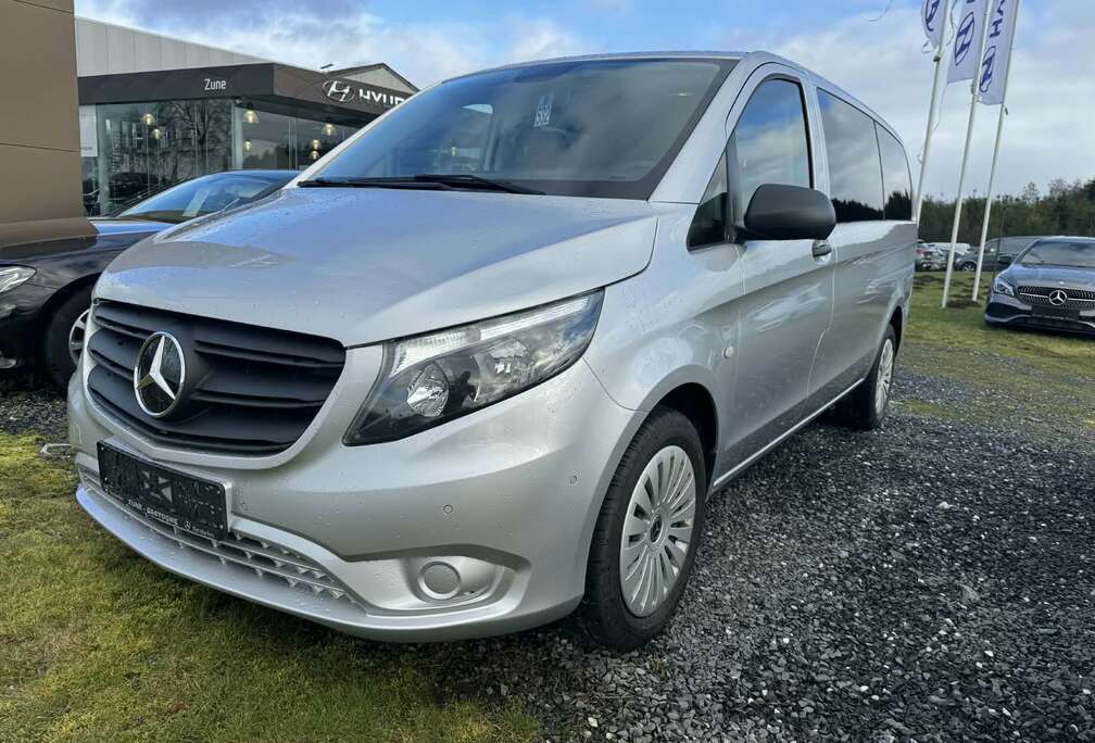 Mercedes-Benz 2.0 BlueTEC A1 4-M Base 9G-Tr. Pl 3200 - 9 sièges
