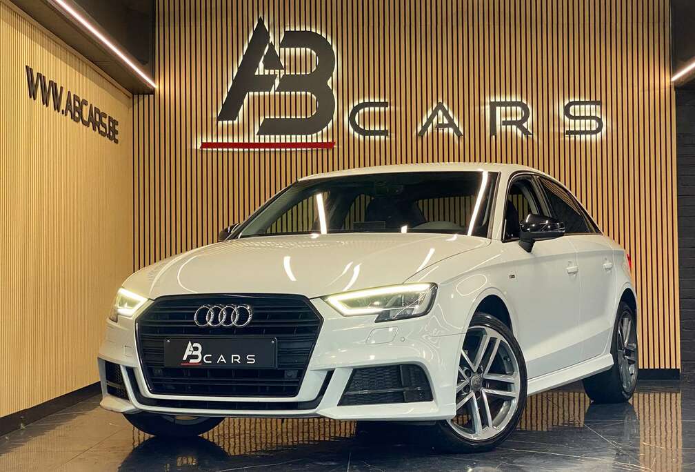 Audi 1.6 TDI S LINE * SEDAN - BERLINE ** GARANTIE 12 MOIS **