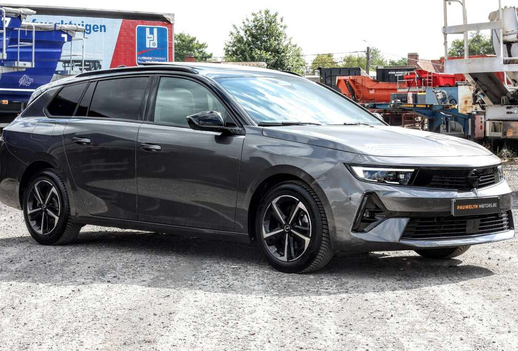 Opel 1.2Turbo GS-Line/ HeadUp / Pano / MatrixLED / 360°CAM / Navi / MemorySeats / DAB+ / Adaptive CC / Keyless / FULL OPTION