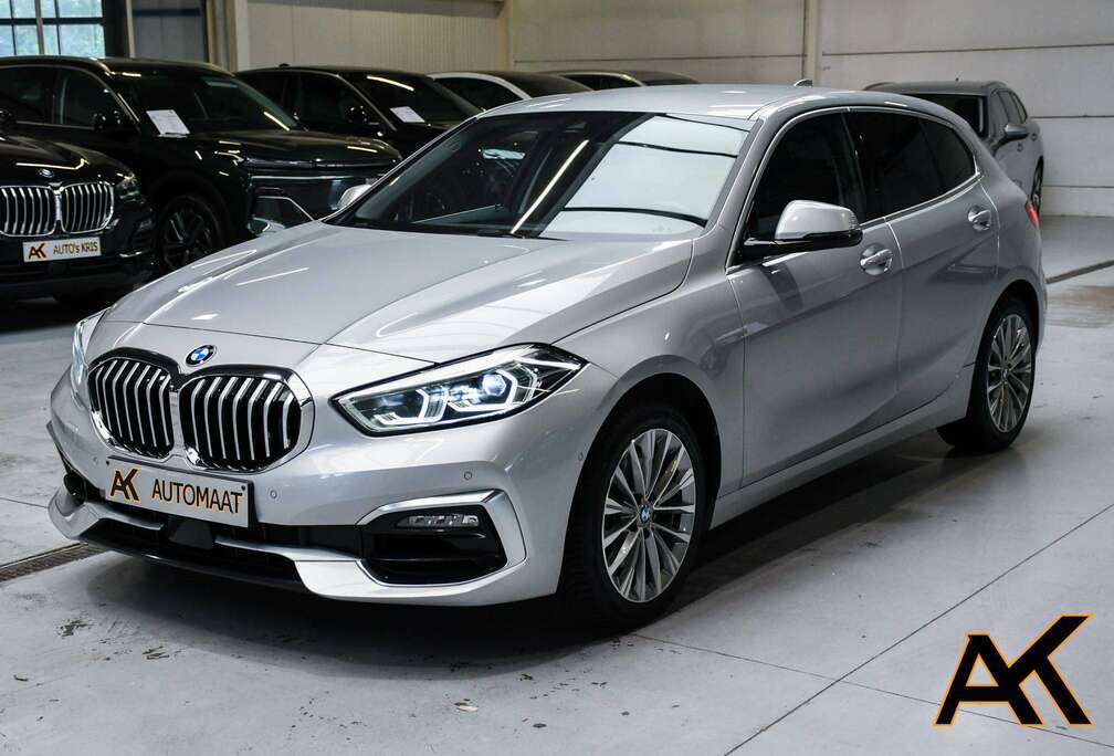 BMW 118iA Luxury Line Automaat - NAVIGATIE / TREKHAAK / SMARTLINK / LEDER / PDC / CC