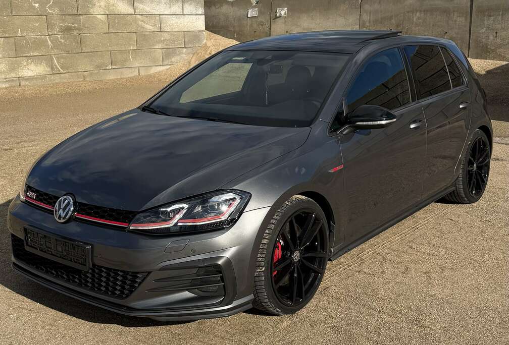 Volkswagen 2.0 TSI Performance DSG