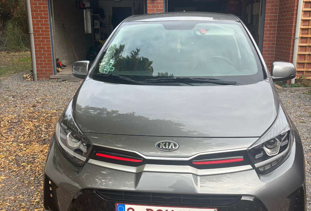 Kia Picanto 1.0i GT Line AMT ISG