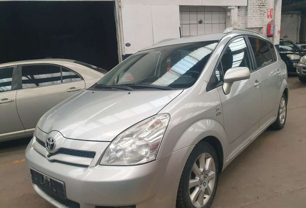 Toyota Corolla Verso 2.0 Turbo D4D 16v Linea Sol Pack