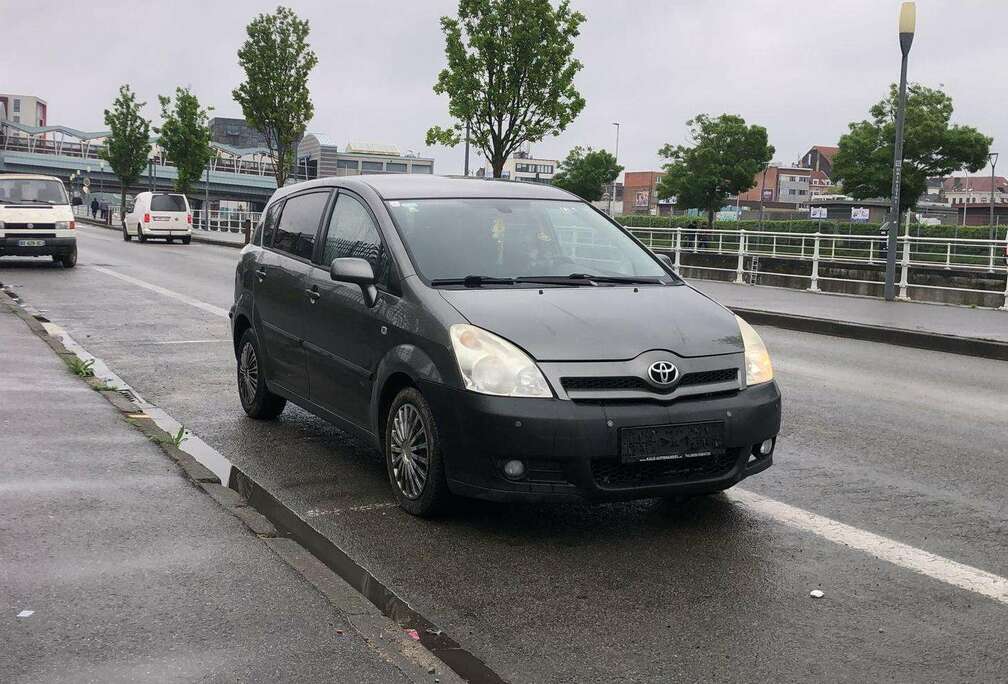 Toyota Corolla Verso 2.2 D4D 16v L. Luna Tech Pack 7pl.