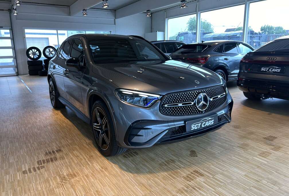 Mercedes-Benz 4M AMG Line - Nappa - Pano - Burmester - Digital Lights - Keyless - ACC - Trekhaak
