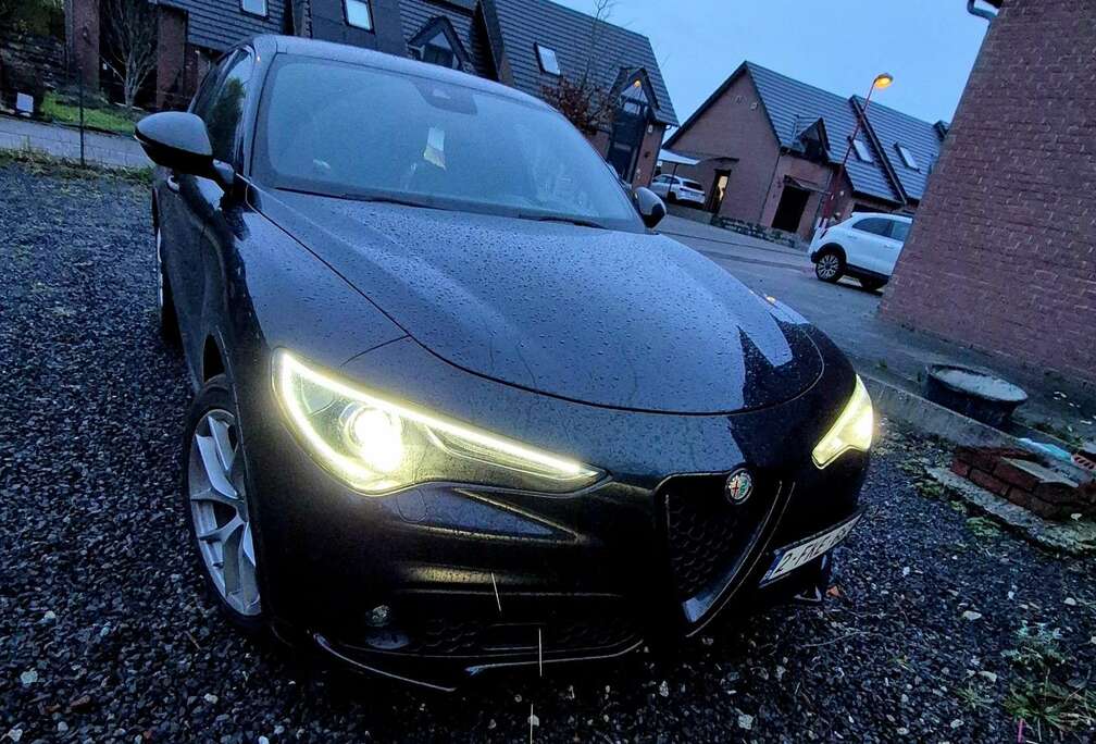 Alfa Romeo 2.2 JTD AWD Super