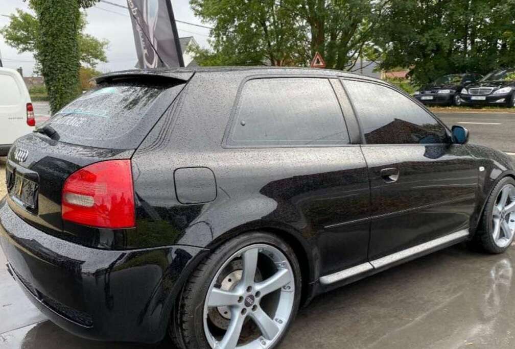 Audi S3 1.8 turbo 210cv