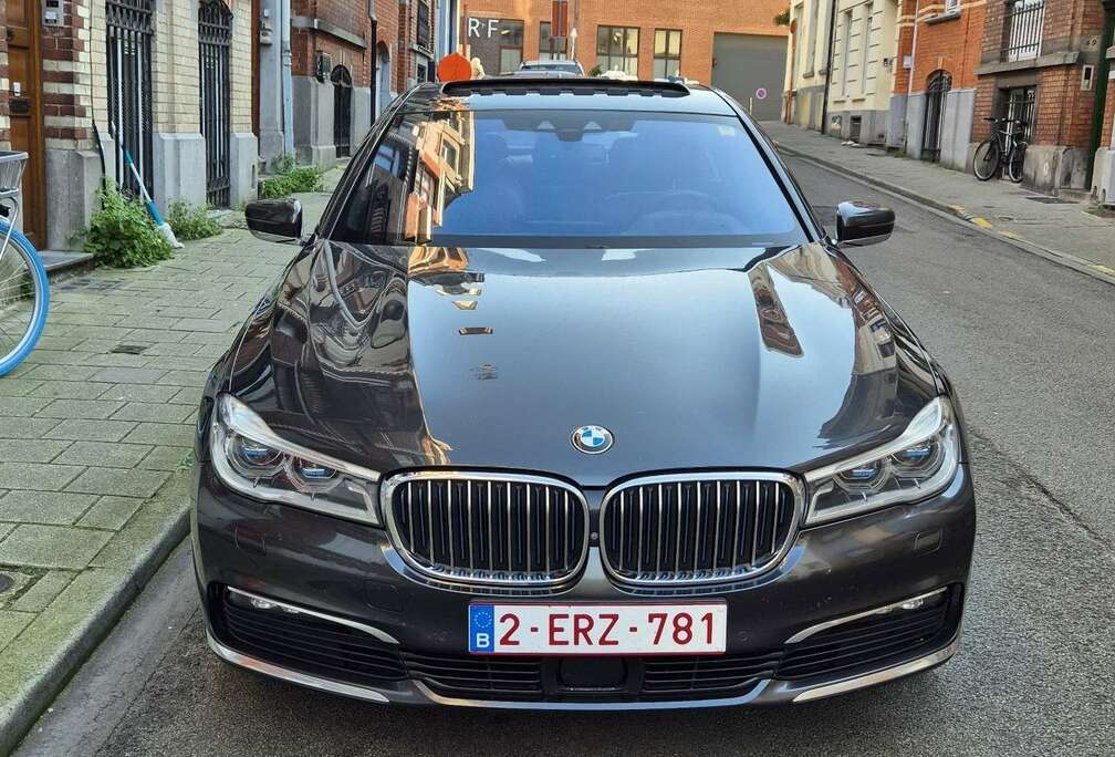 BMW 740e