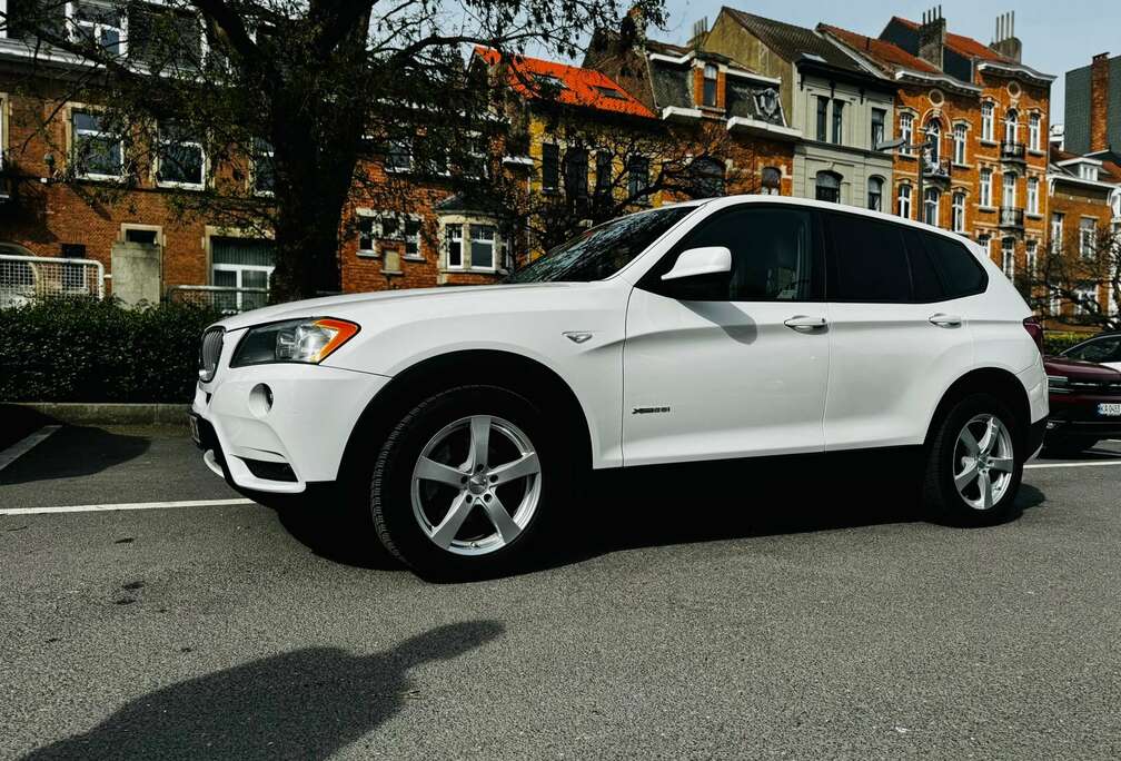 BMW 2.0iA xDrive28