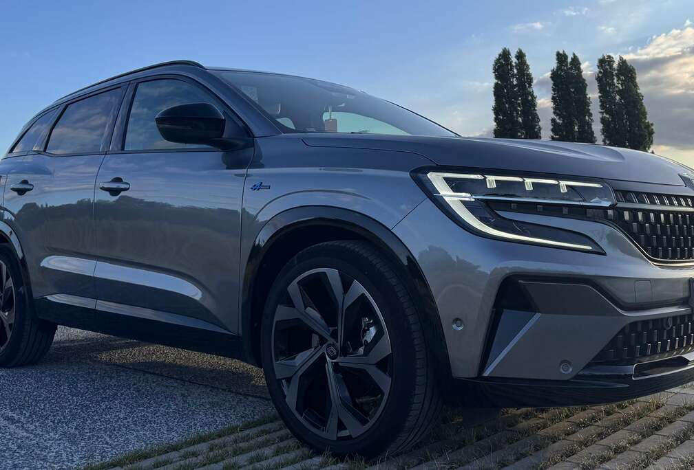 Renault E-Tech Full Hybrid 200 Techno Esprit Alpine