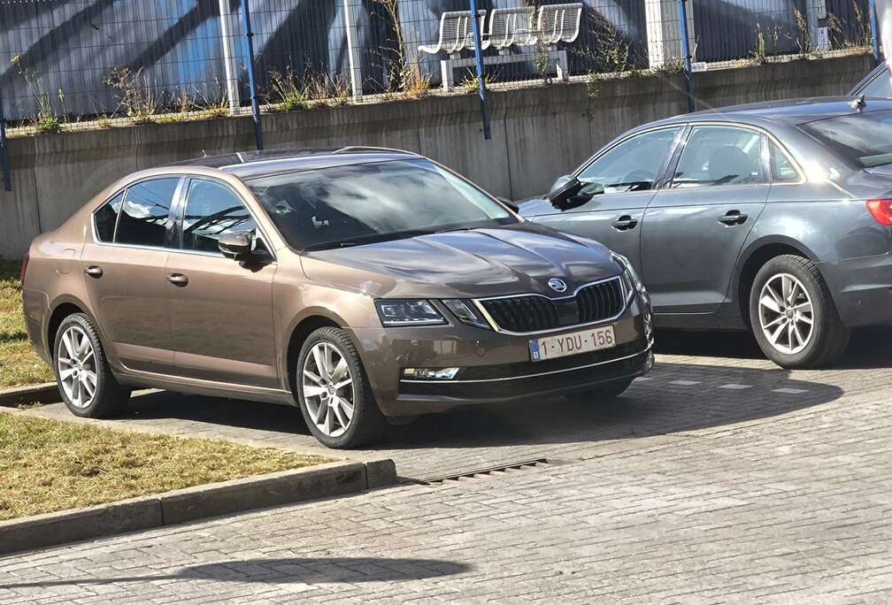 Skoda 1.6 TDI DSG Soleil 88500km