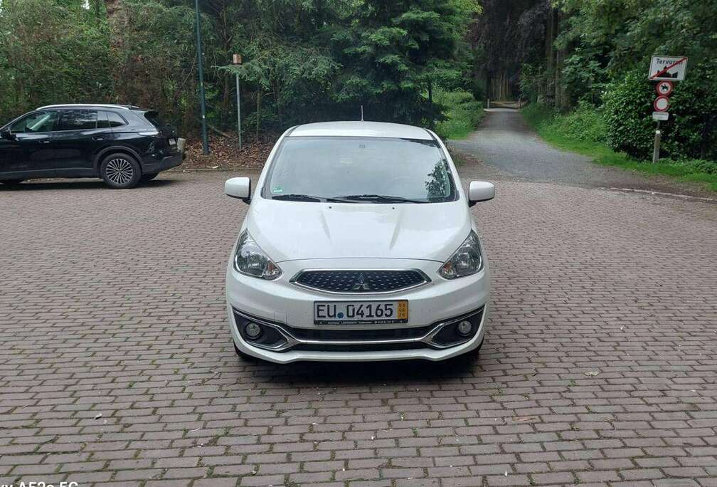 Mitsubishi Space Star 1.0i Invite