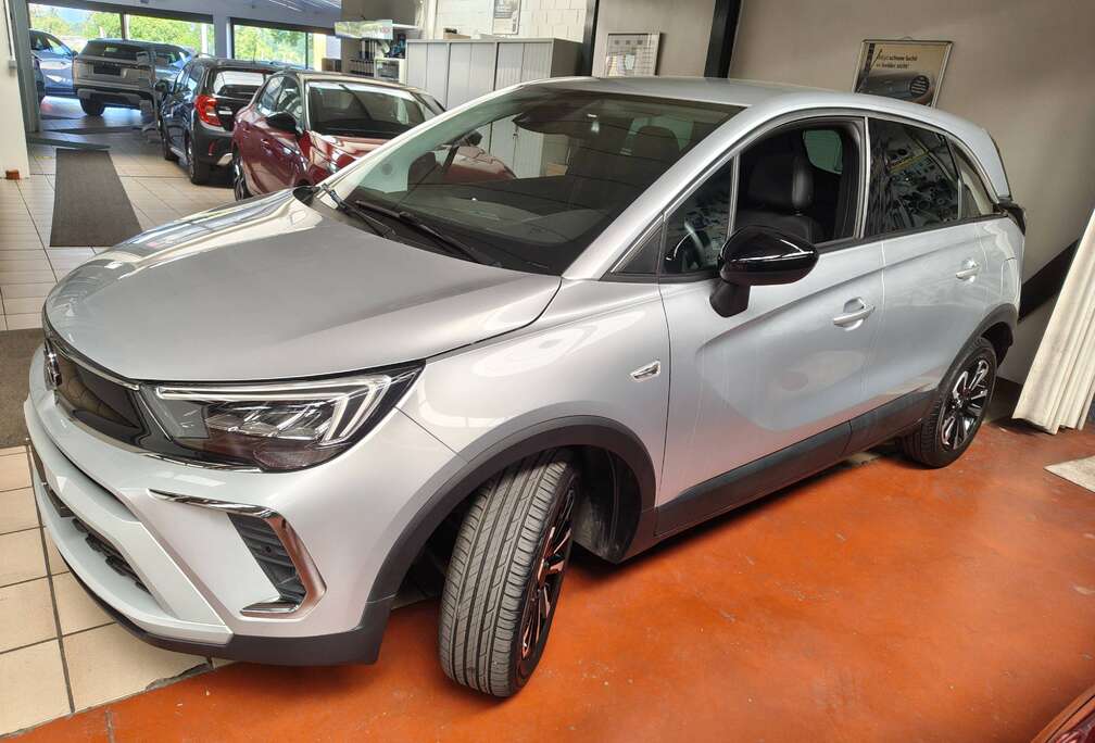 Opel Crossland 1.2 Turbo Elegance S/S (EU6.4) 34668 km NAVI +CAM