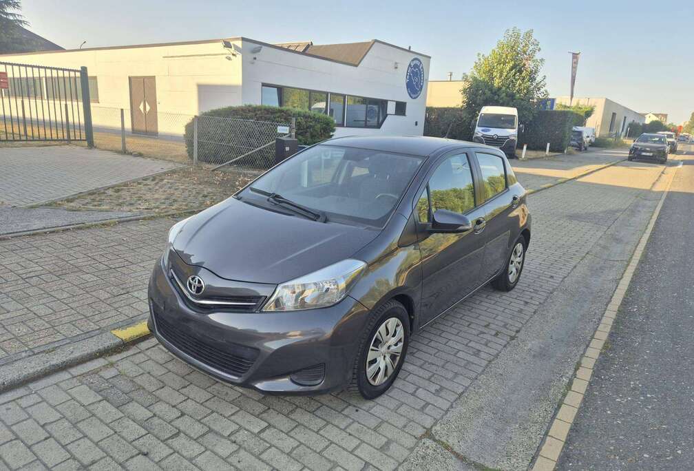 Toyota 1.33i VVT-i - Airco - Parkingcamera - Nieuwe KOPPELING + Keuring - Garantie