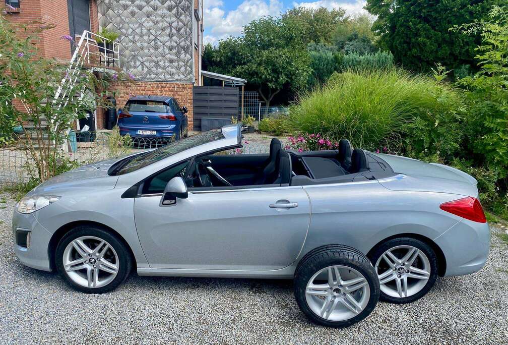 Peugeot cc 1.6 Phase 2/Pack.Aluminum. Full Option, en excellent état et bien entretenue