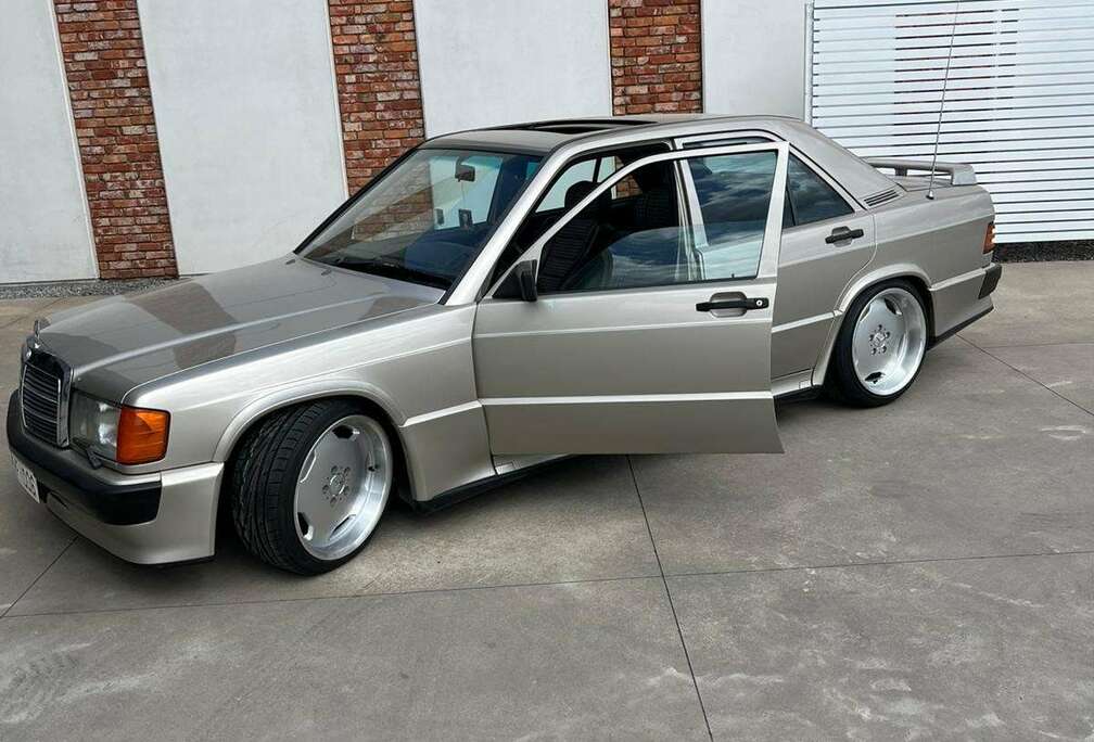 Mercedes-Benz 2.3 16v  Cosworth