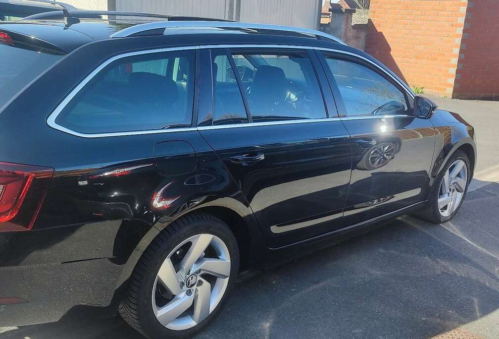 Skoda Combi 1.6 TDI DSG Premium Edition