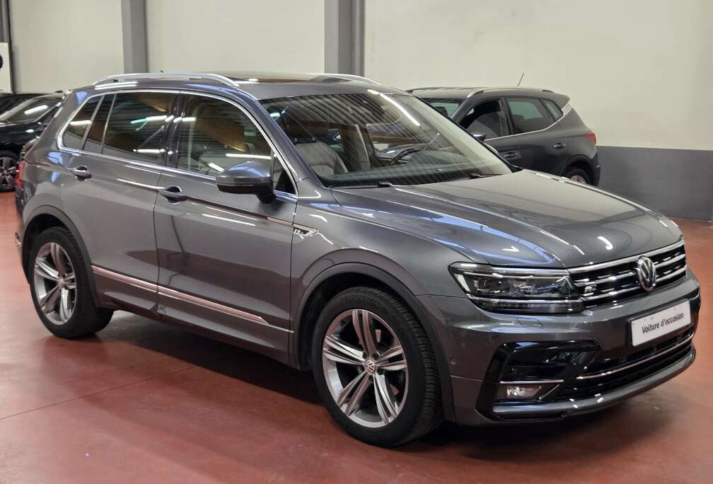 Volkswagen TSi DSG + R-LINE + VIRTUAL/CUIR/PANO/LED/CAM