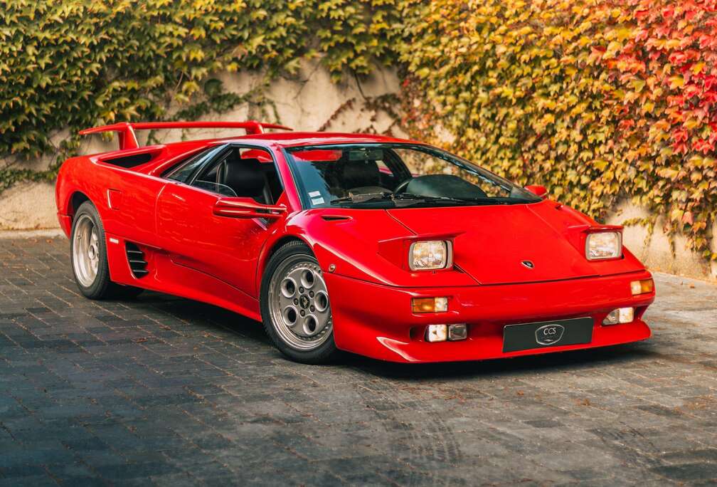 Lamborghini 5.7i V12/ COLLECTOR/ NEW PAINT/ GOOD HISTORIC