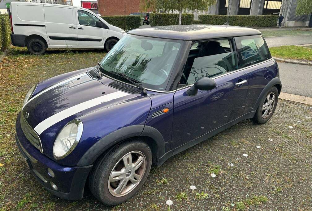 MINI Mini 1.6i 16v One