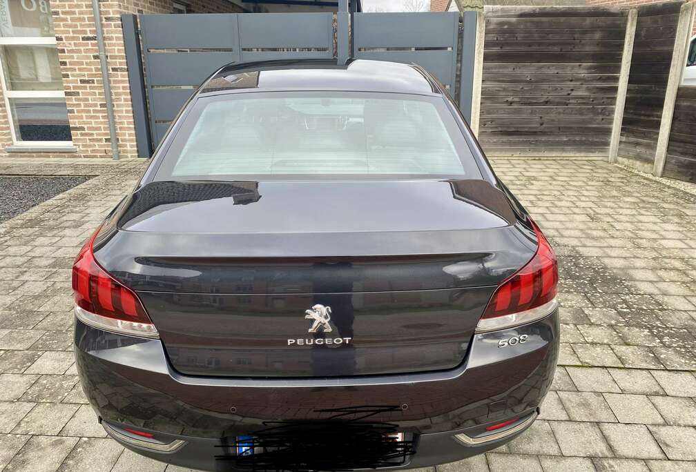 Peugeot e-HDi 115 Stop&Start Access