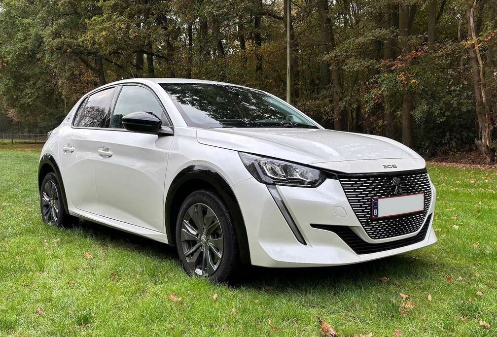 Peugeot 208 Elektromotor 136 Allure Pack