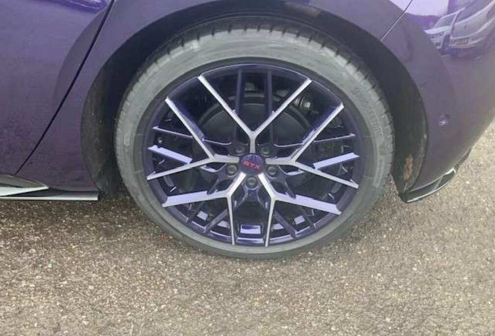 Volkswagen FIRE & ICE 286CV 79kWh