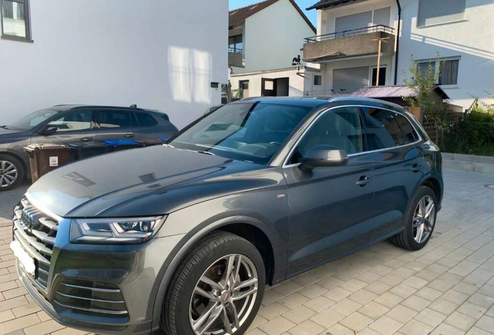 Audi Q5 2.0 TFSi Quattro Sport S tronic