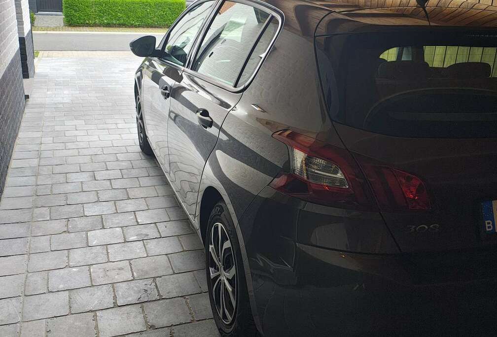 Peugeot 1.2 PureTech Access