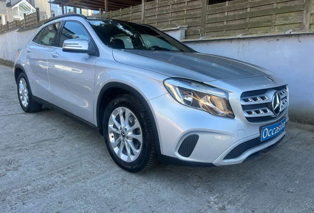 Mercedes-Benz Pack Sport Business Solution Automatique